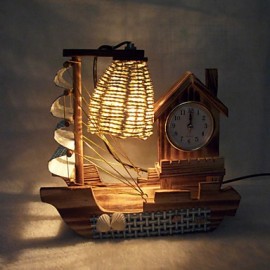 Articles d'ameublement créatifs pour la saint-valentin, cadeaux Boutique, voilier artisanal en bois avec horloge, lampe de bureau, lumière Led