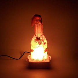 10*10*26CM saint valentin Articles d'ameublement créatifs cadeaux artisanat Vintage dentelle bouteille lampe de bureau lumière LED