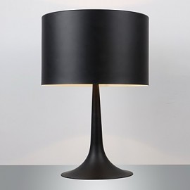 Lampe de sol moderne Gentleman, abat-jour tambour noir