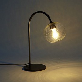 Lampe de table minimaliste moderne avec abat-jour globe